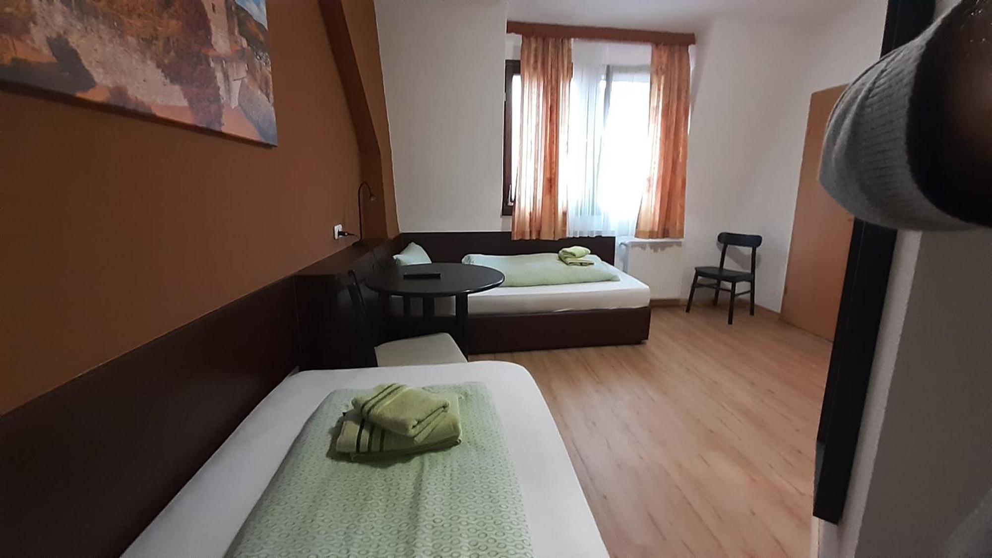 Gaestehaus Zu Herrenwiesen Heidelberg Exteriör bild